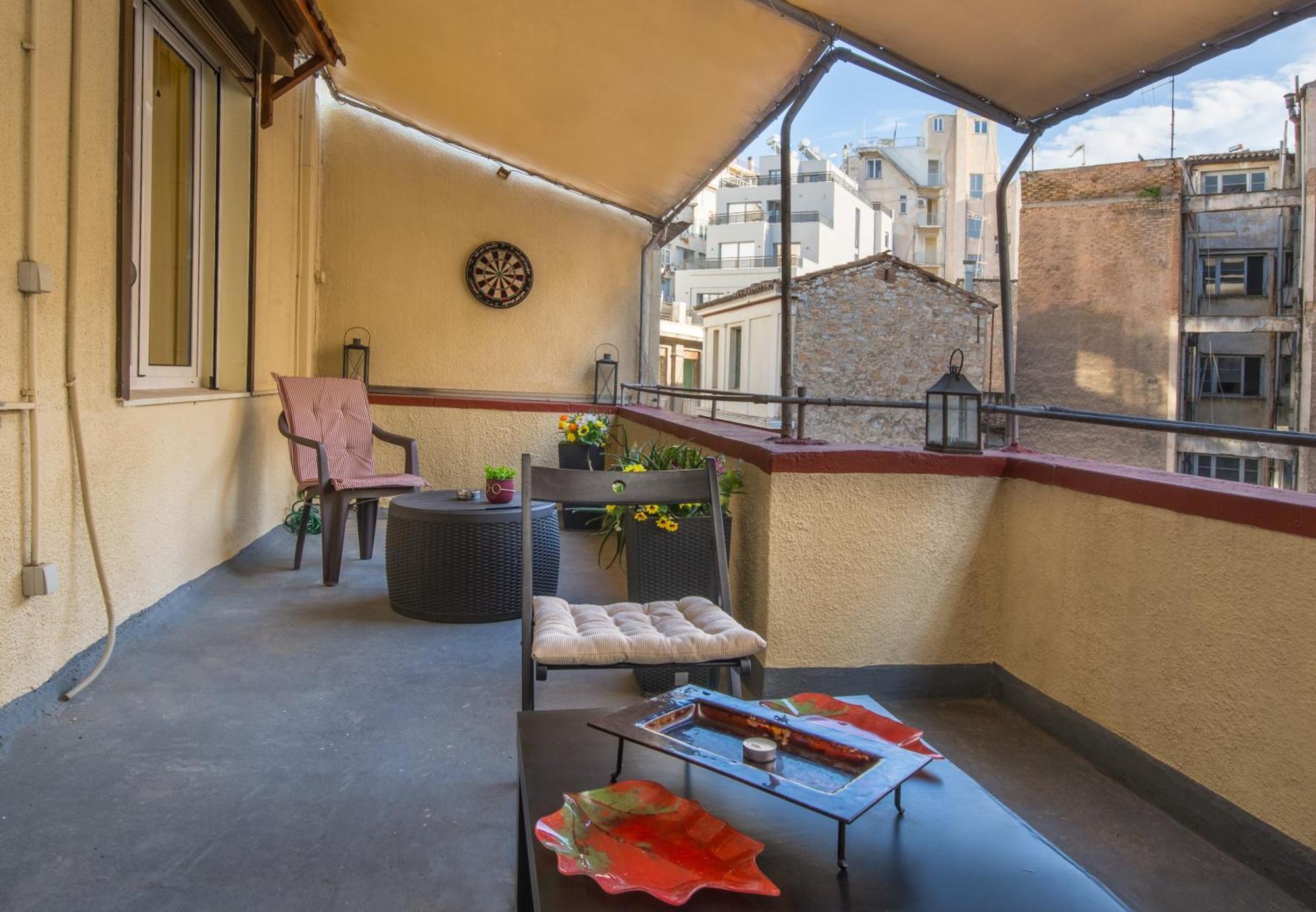 Downtown Quiet Apartment On A Pedestrian Street Atena Exterior foto
